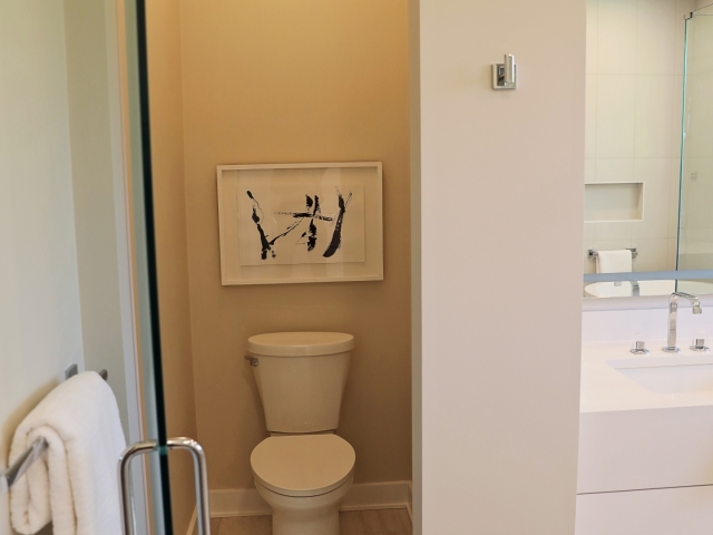 Bathrooms 3