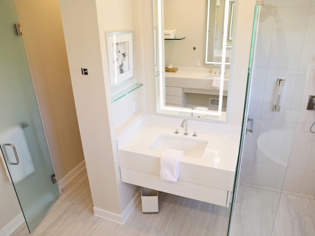 Bathrooms 5